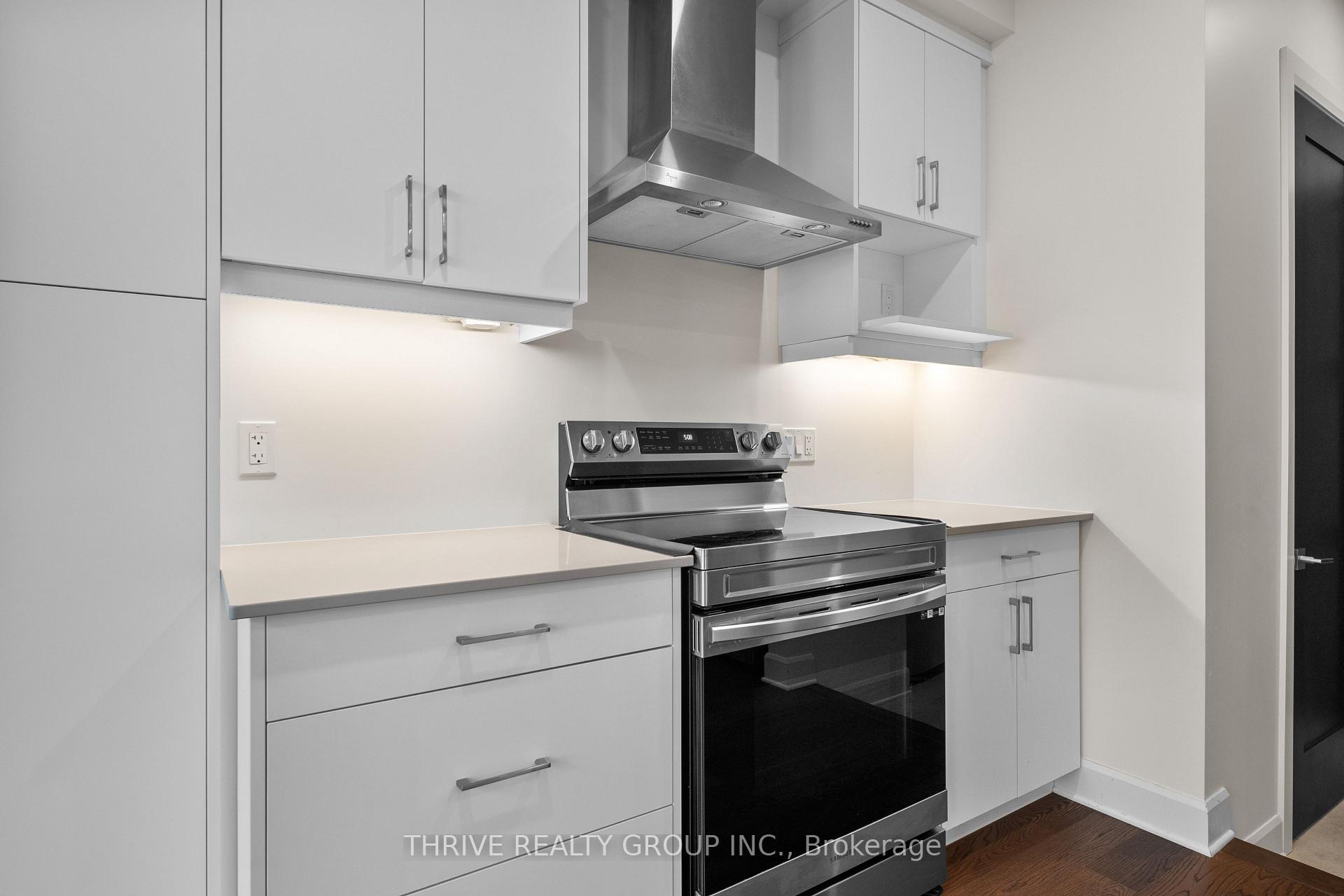 Photo 9 of 947 Upperpoint Avenue, London, South B — HOMEH