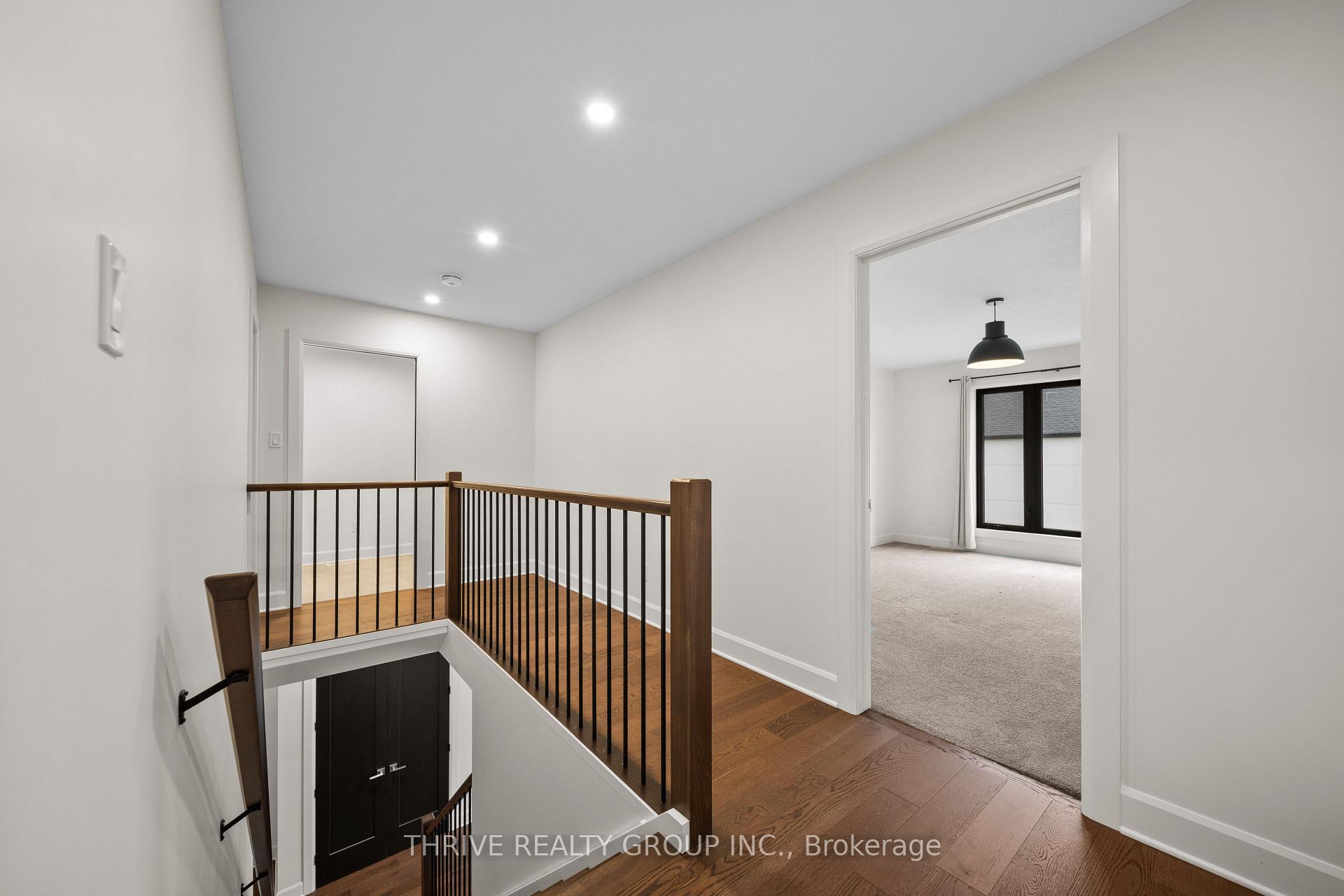 Photo 13 of 947 Upperpoint Avenue, London, South B — HOMEH