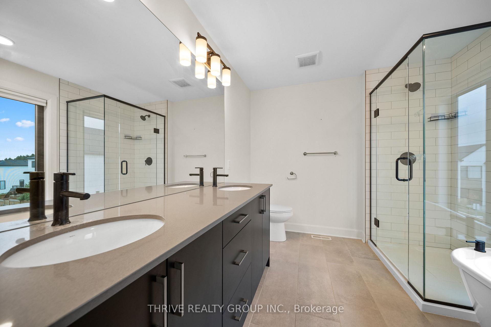 Photo 16 of 947 Upperpoint Avenue, London, South B — HOMEH
