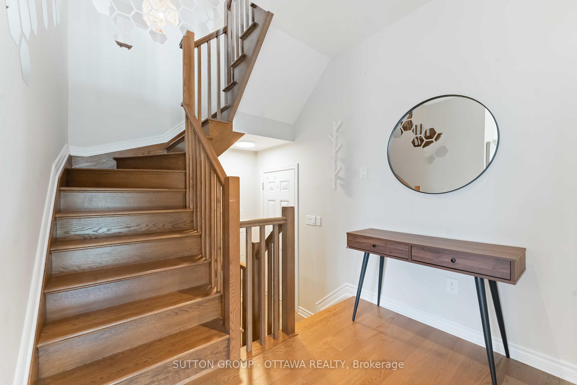 Photo 16 of 162 Shinny Avenue, Ottawa, Kanata - Emerald Meadows/Trailwest — HOMEH
