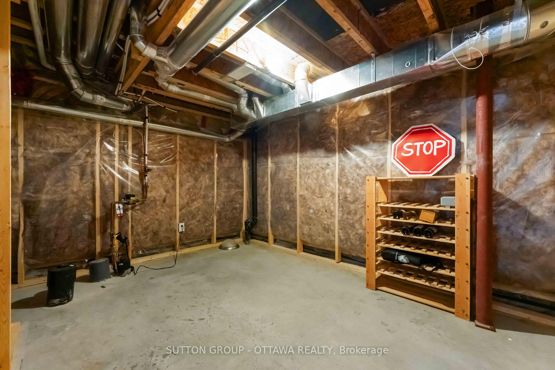 Photo 40 of 162 Shinny Avenue, Ottawa, Kanata - Emerald Meadows/Trailwest — HOMEH