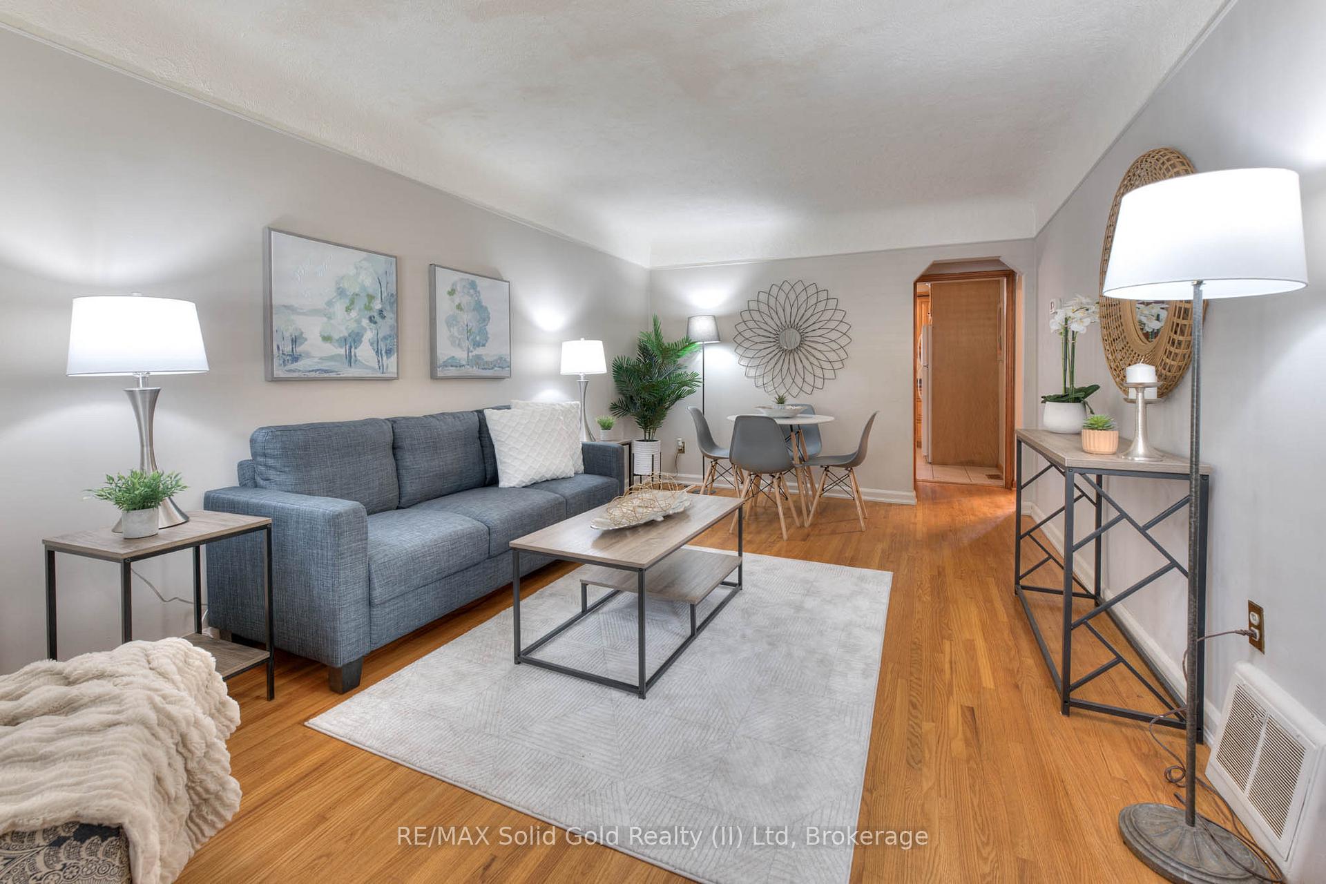 Photo 6 of 42 Boehmer Street, Kitchener — HOMEH