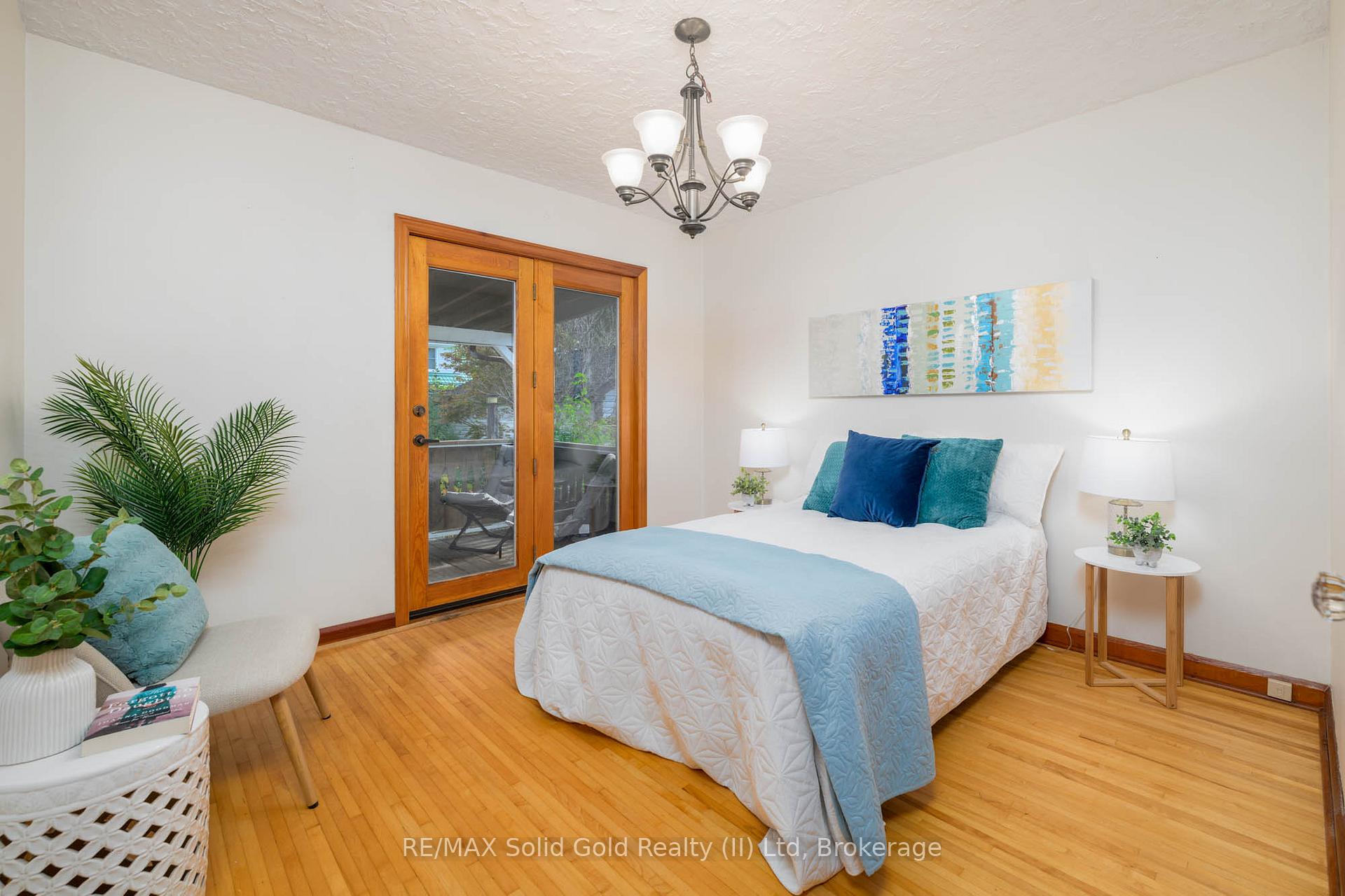 Photo 13 of 42 Boehmer Street, Kitchener — HOMEH