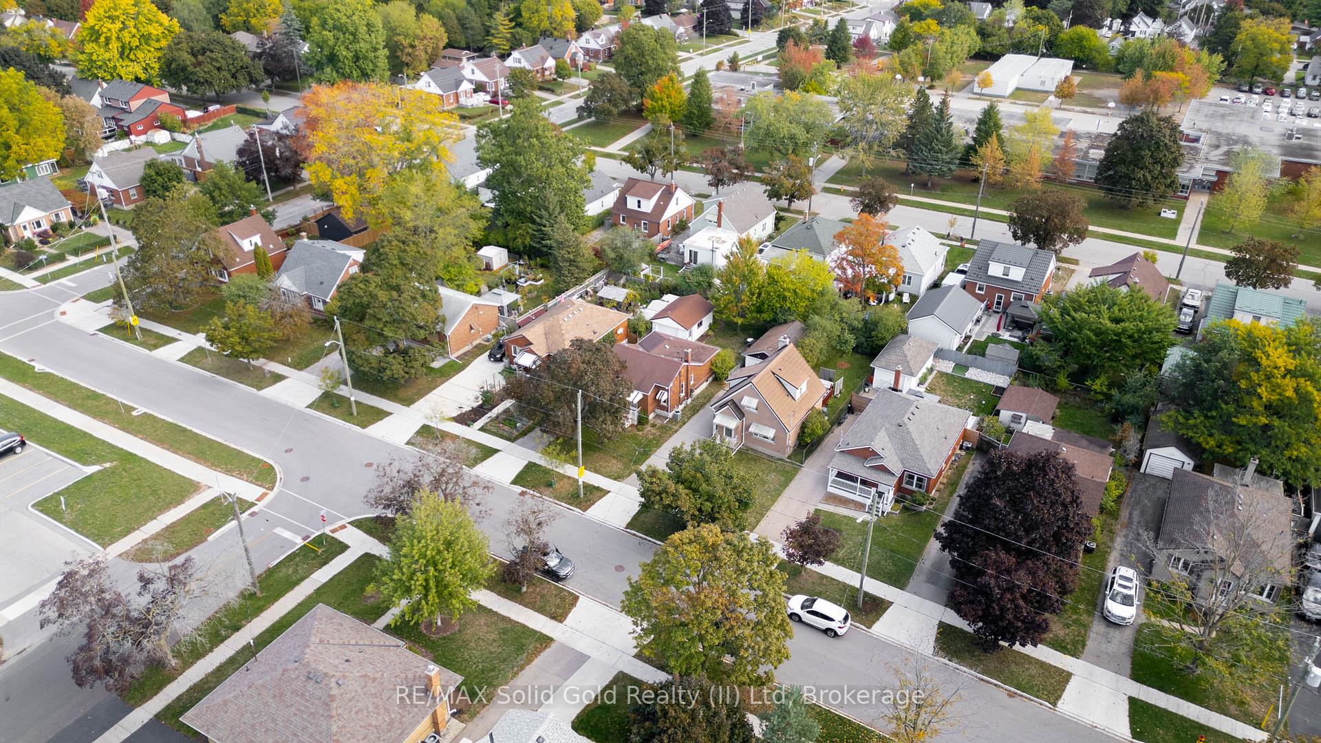 Photo 36 of 42 Boehmer Street, Kitchener — HOMEH