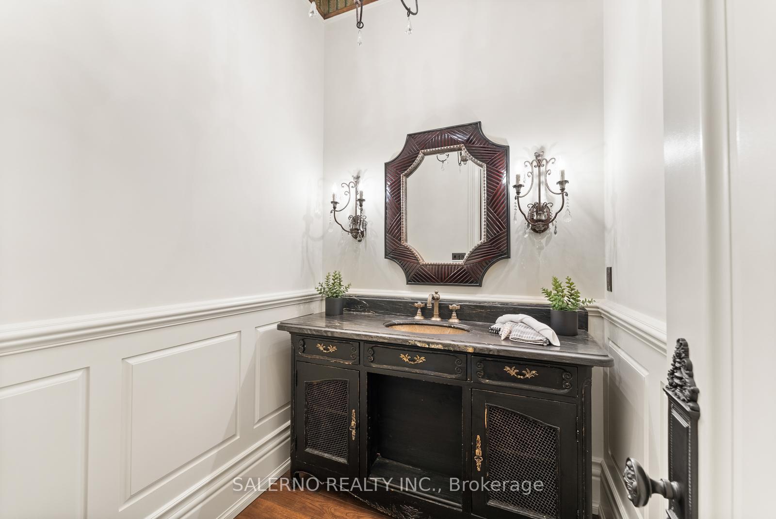 Photo 31 of 53 Skyline Trail, King, Nobleton — HOMEH