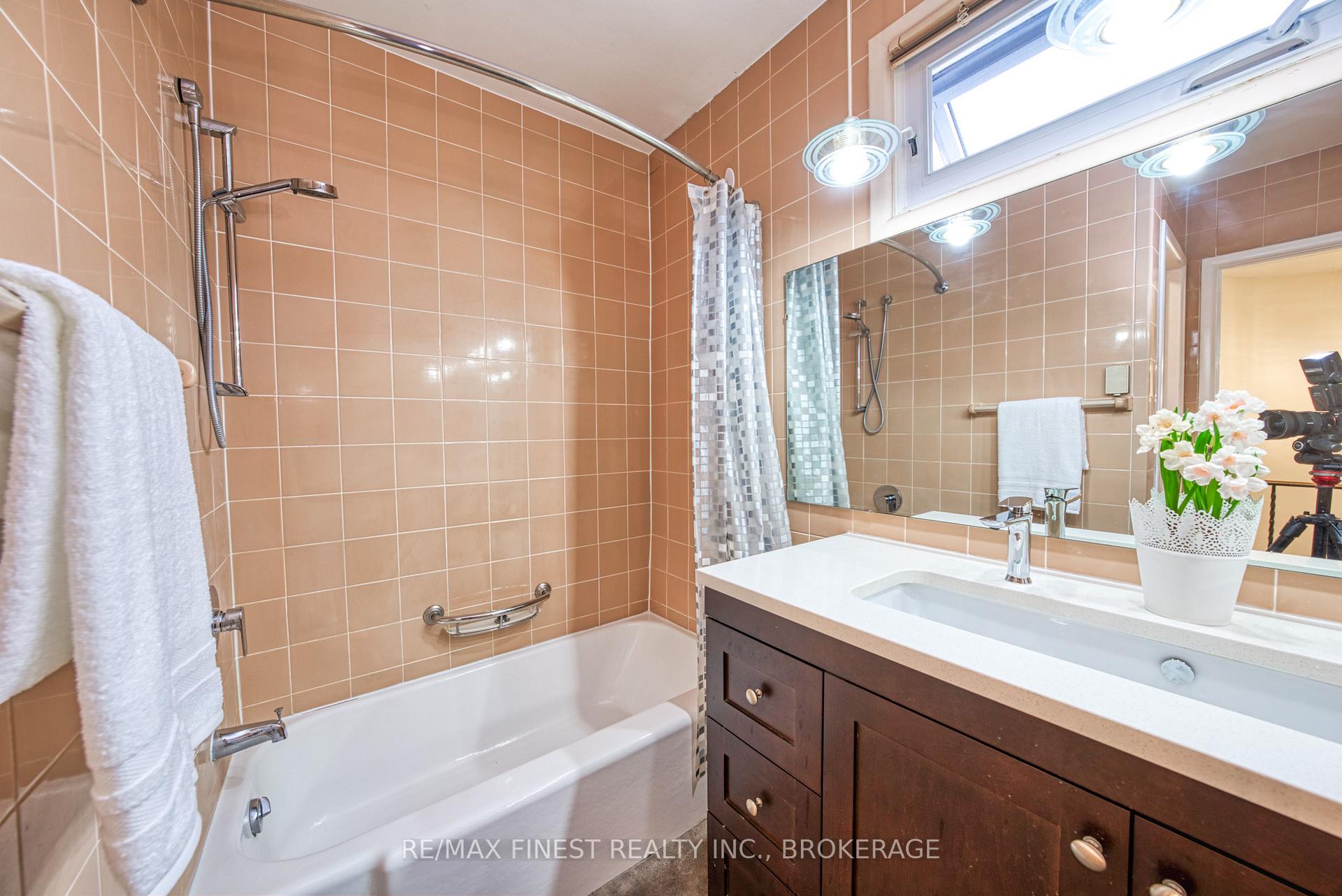 Photo 36 of 16 Pembroke Street, Kingston, Central City East — HOMEH