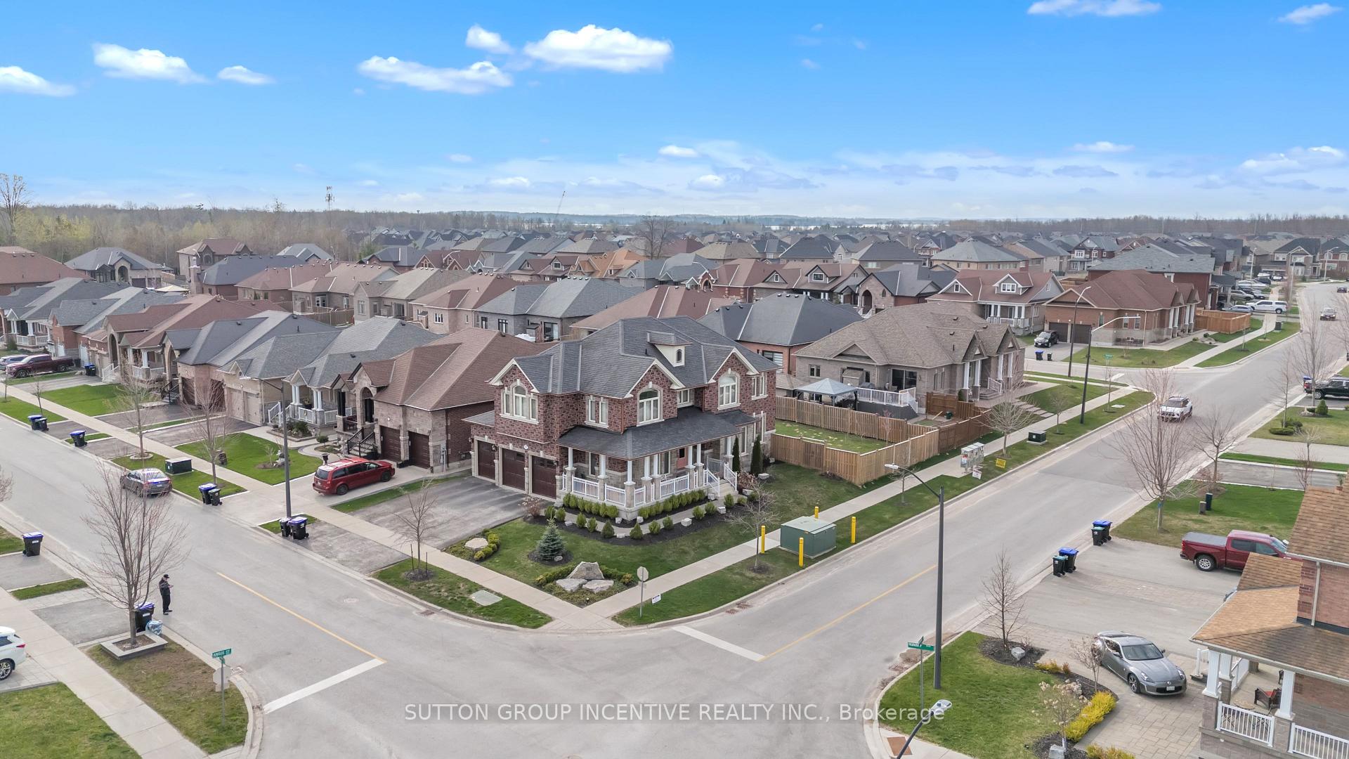 Photo 4 of 1101 Quarry Drive, Innisfil, Alcona — HOMEH