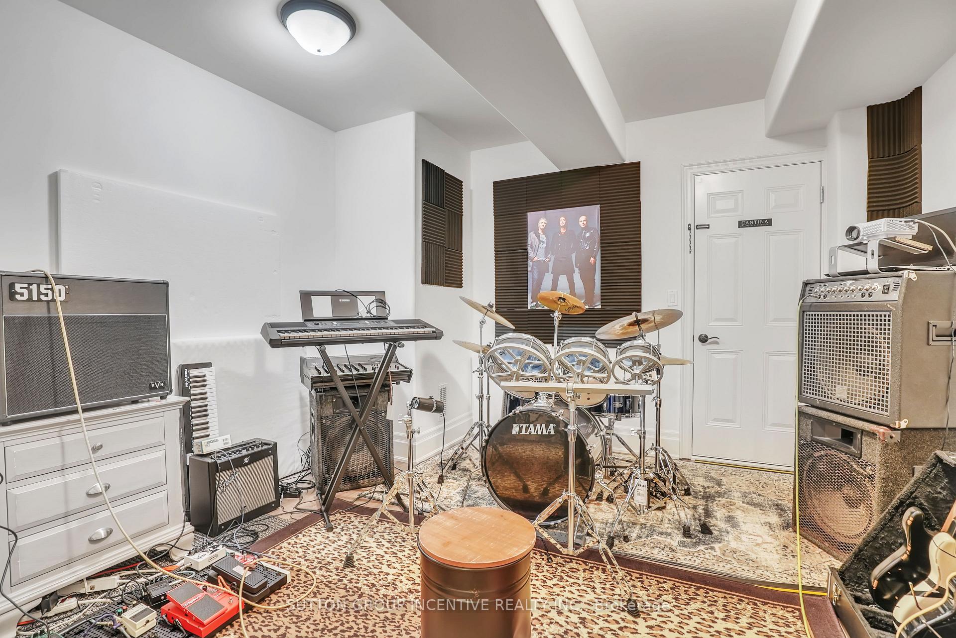 Photo 18 of 1101 Quarry Drive, Innisfil, Alcona — HOMEH