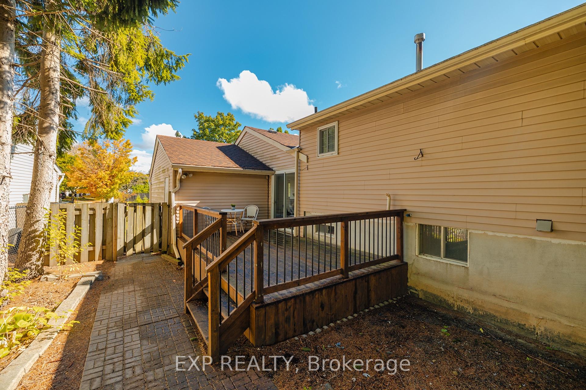 Photo 28 of 340 Driftwood Drive, Kitchener — HOMEH