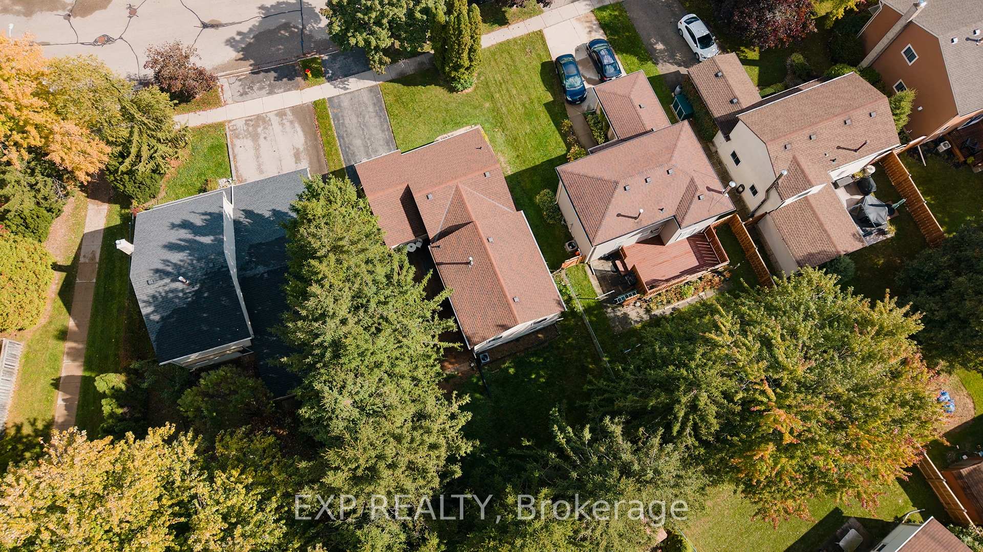Photo 32 of 340 Driftwood Drive, Kitchener — HOMEH