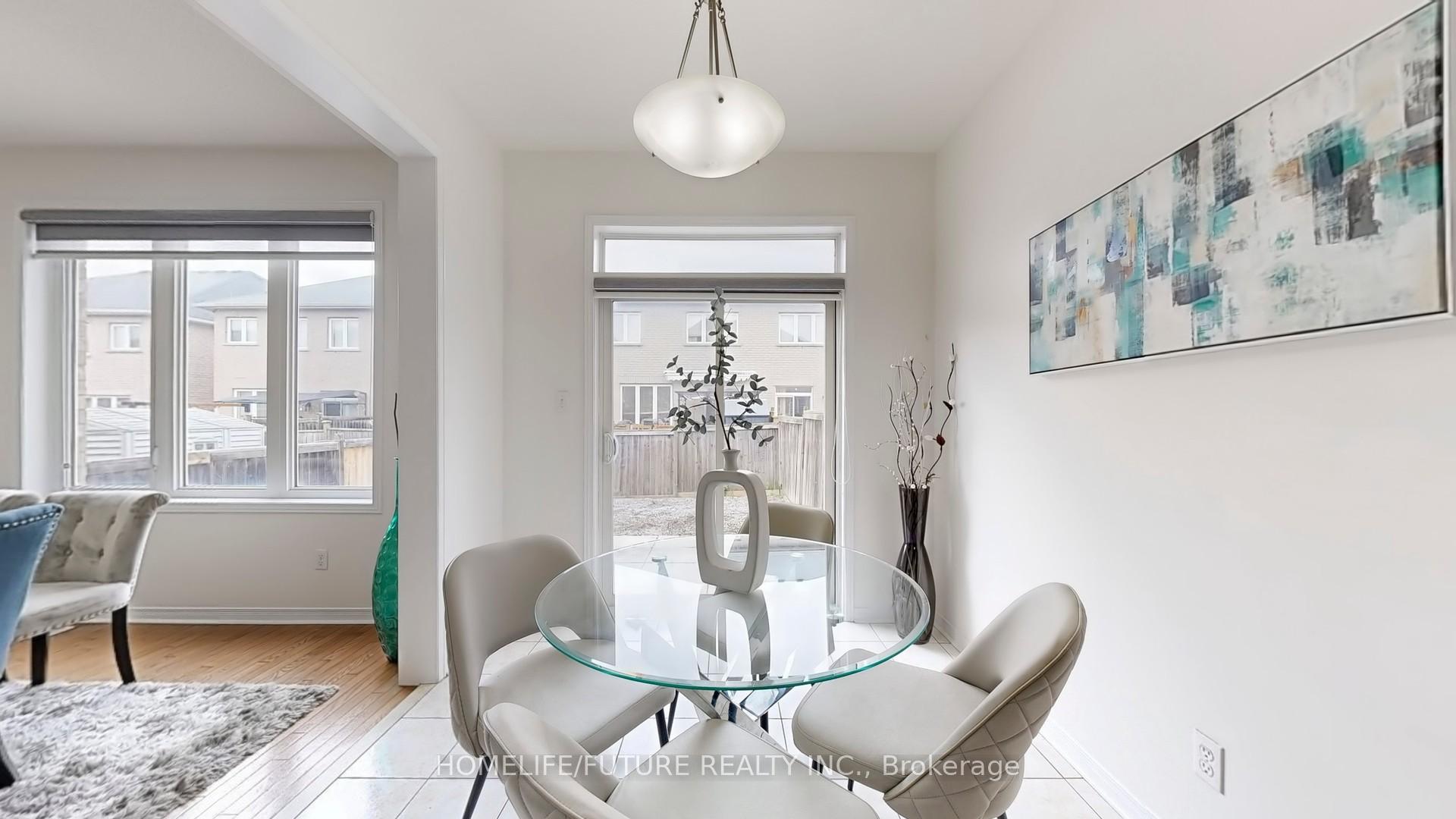 Photo 16 of 73 Coleluke Lane, Markham, Middlefield — HOMEH