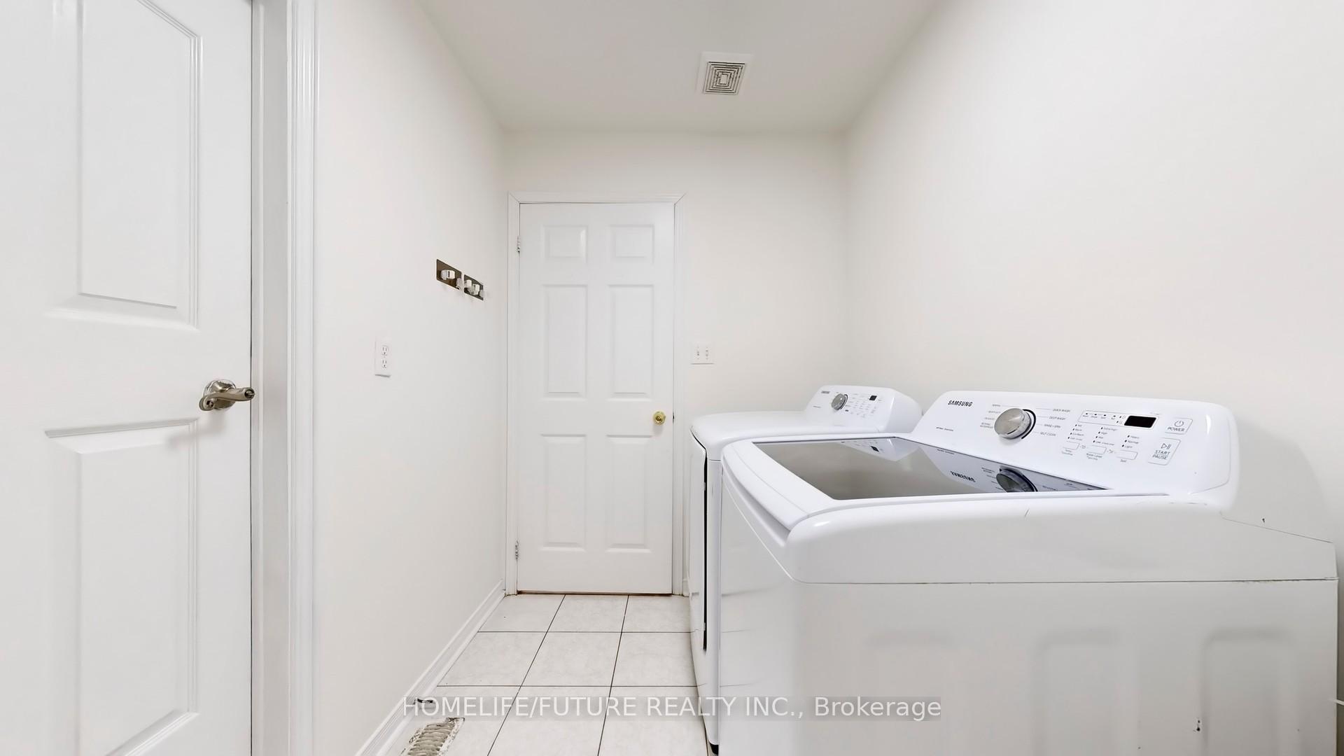Photo 19 of 73 Coleluke Lane, Markham, Middlefield — HOMEH