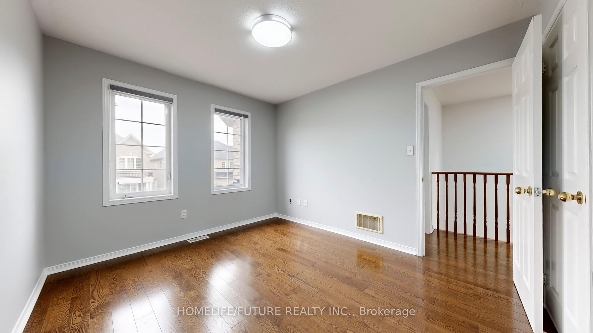 Photo 33 of 73 Coleluke Lane, Markham, Middlefield — HOMEH
