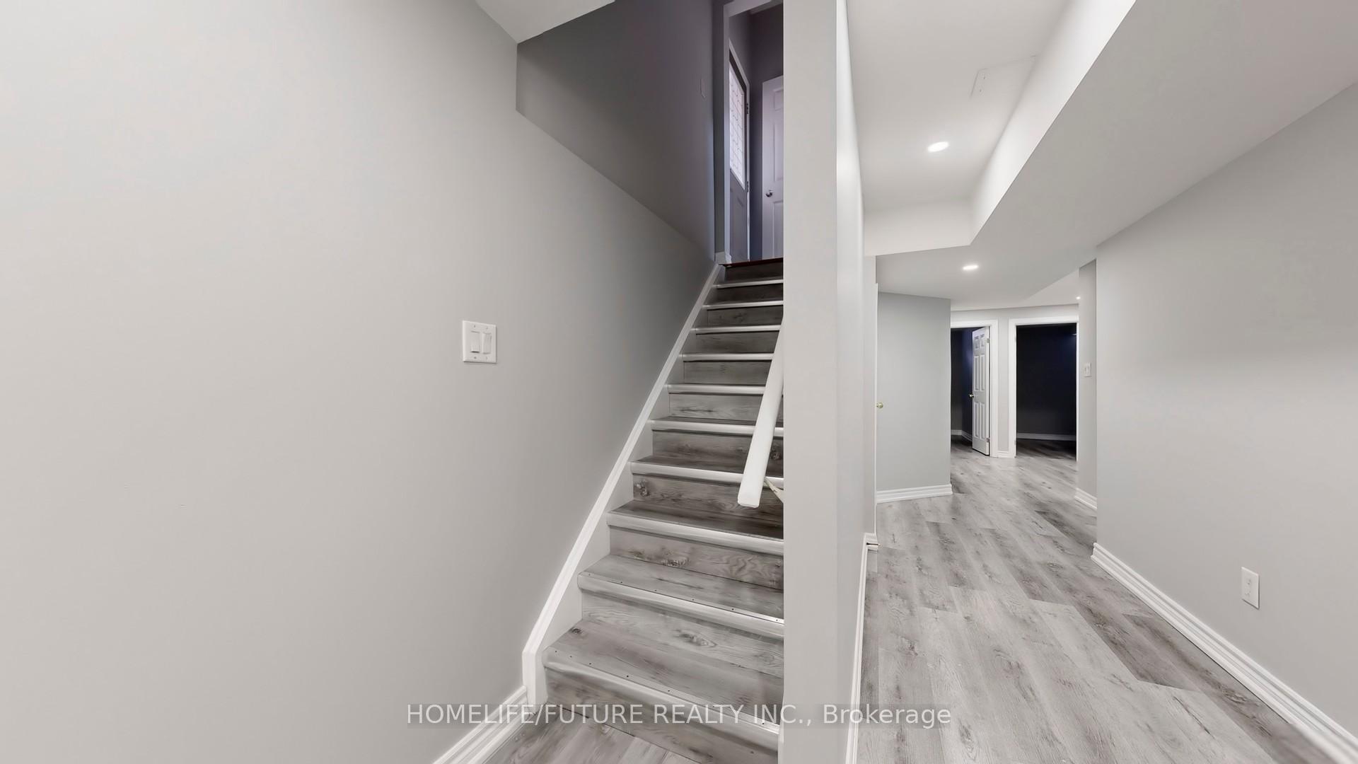 Photo 36 of 73 Coleluke Lane, Markham, Middlefield — HOMEH