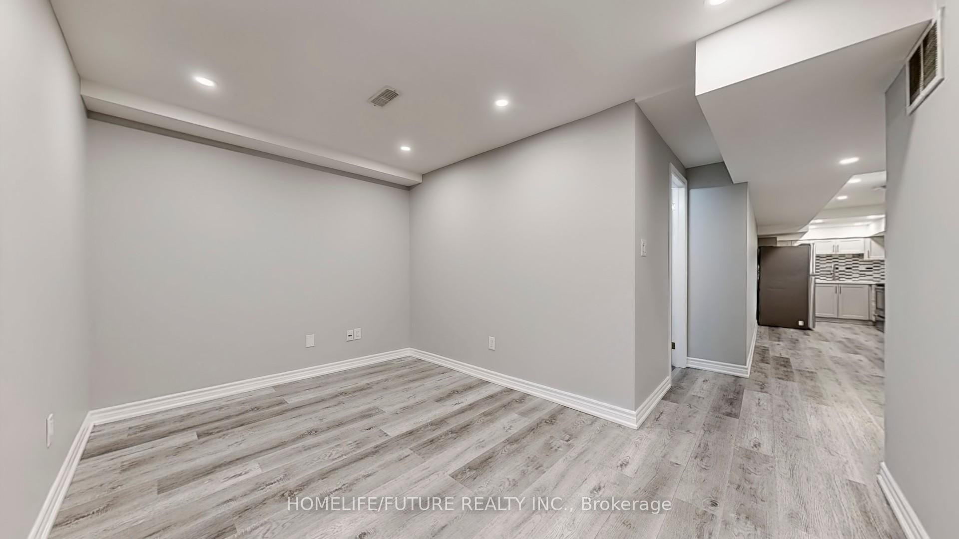 Photo 39 of 73 Coleluke Lane, Markham, Middlefield — HOMEH