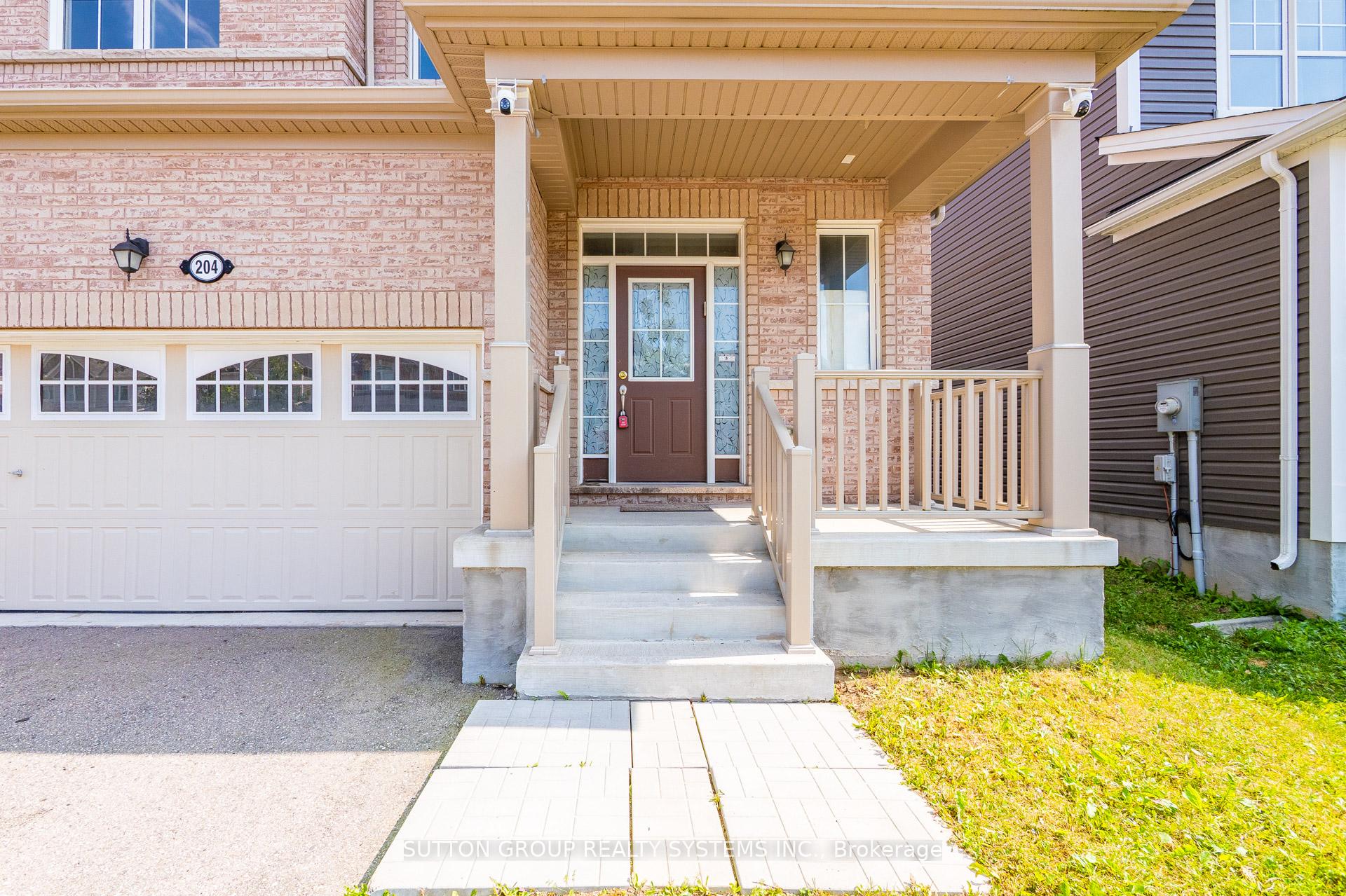 Photo 3 of 204 Shady Glen Crescent, Kitchener, Rosenburg — HOMEH