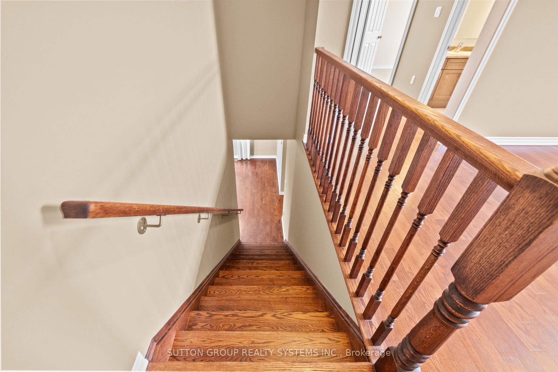 Photo 25 of 204 Shady Glen Crescent, Kitchener, Rosenburg — HOMEH