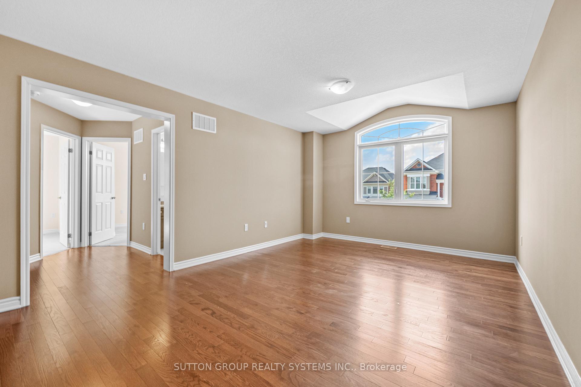 Photo 26 of 204 Shady Glen Crescent, Kitchener, Rosenburg — HOMEH