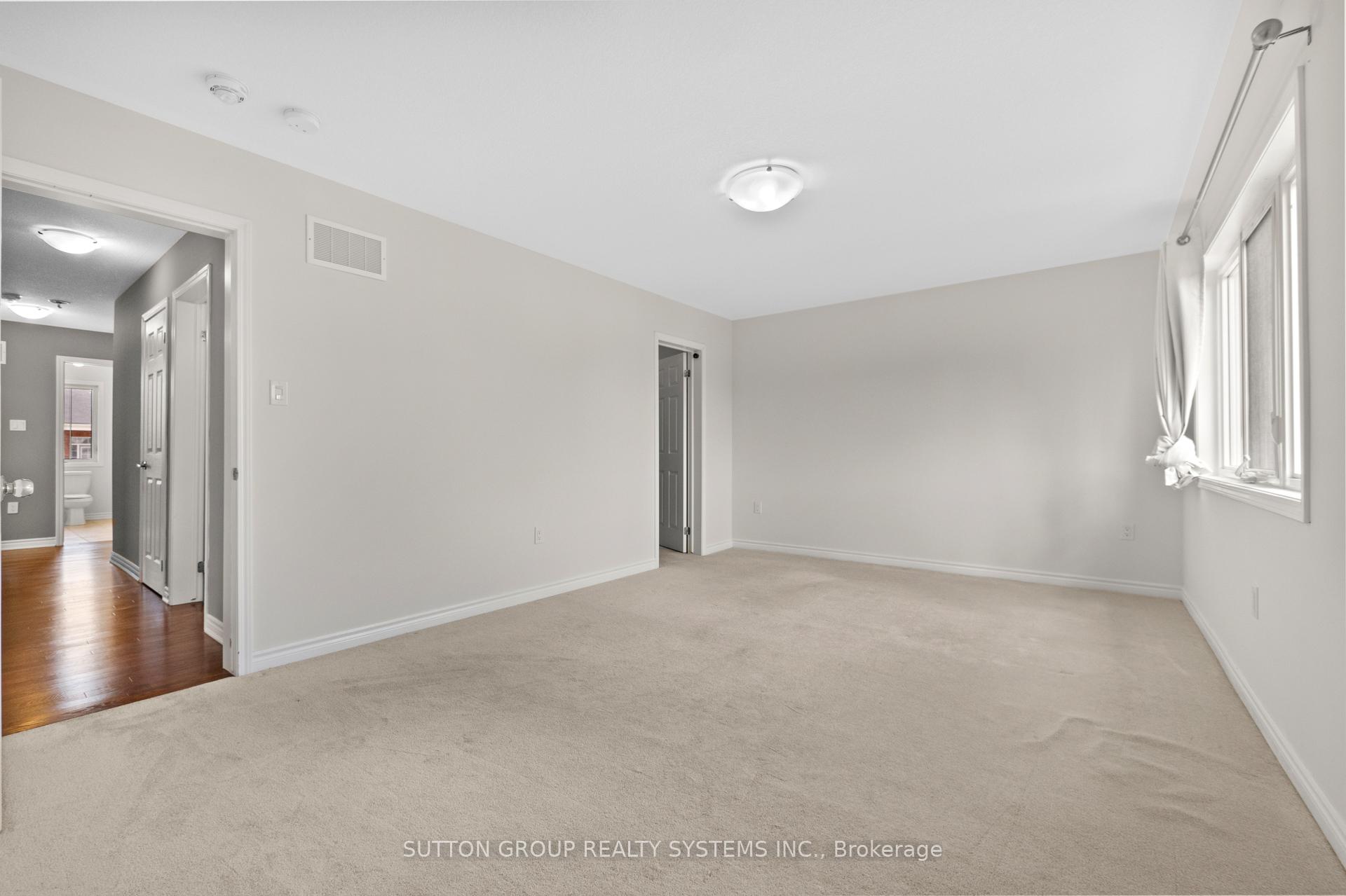 Photo 32 of 204 Shady Glen Crescent, Kitchener, Rosenburg — HOMEH