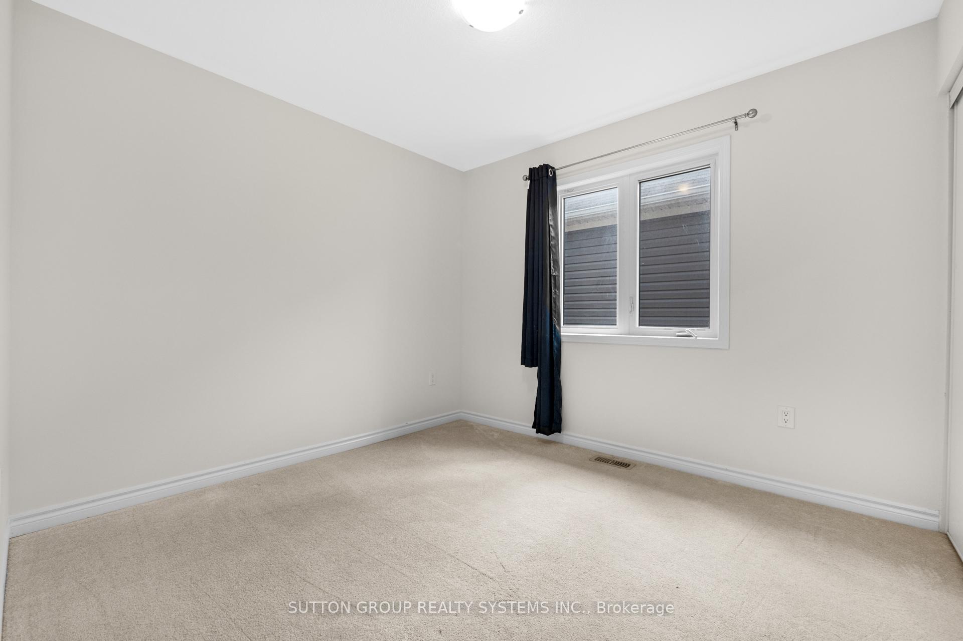 Photo 37 of 204 Shady Glen Crescent, Kitchener, Rosenburg — HOMEH