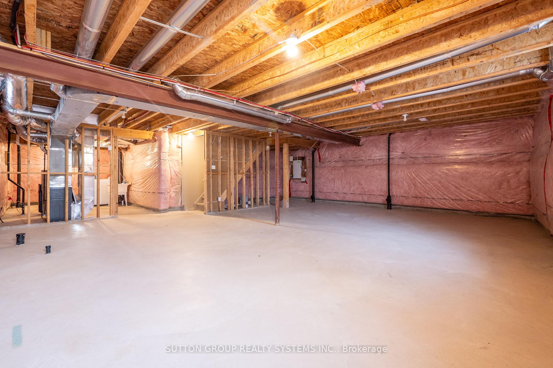 Photo 45 of 204 Shady Glen Crescent, Kitchener, Rosenburg — HOMEH