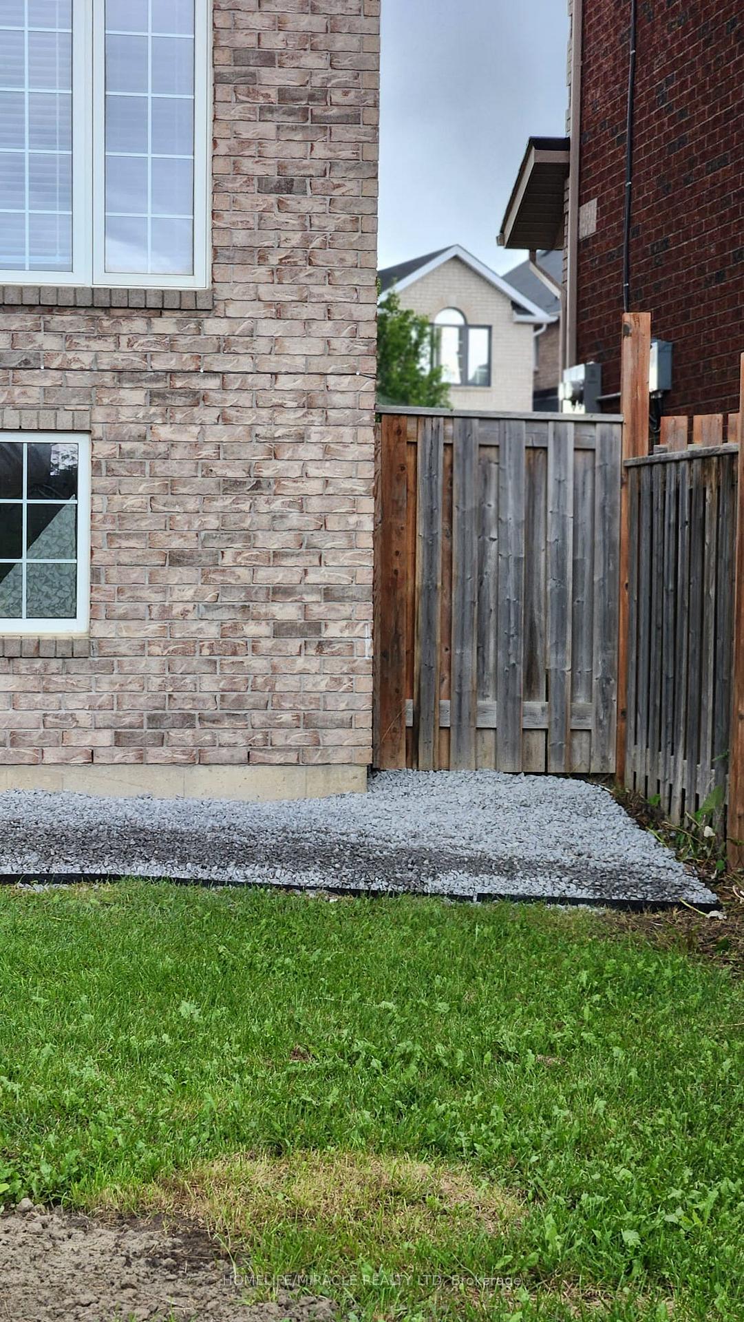 Photo 35 of 1365 Hunter Street, Innisfil, Alcona — HOMEH