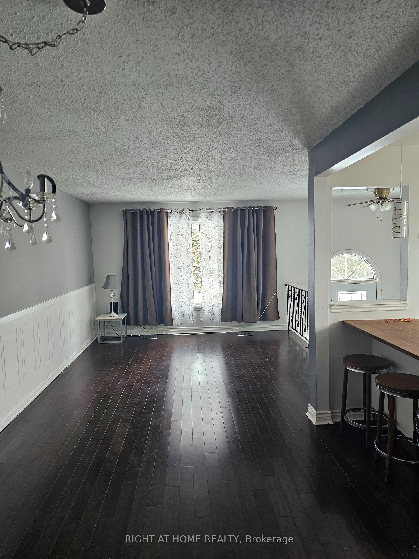 Photo 8 of 243 Mclellan Court, Kingston, East Gardiners Rd — HOMEH