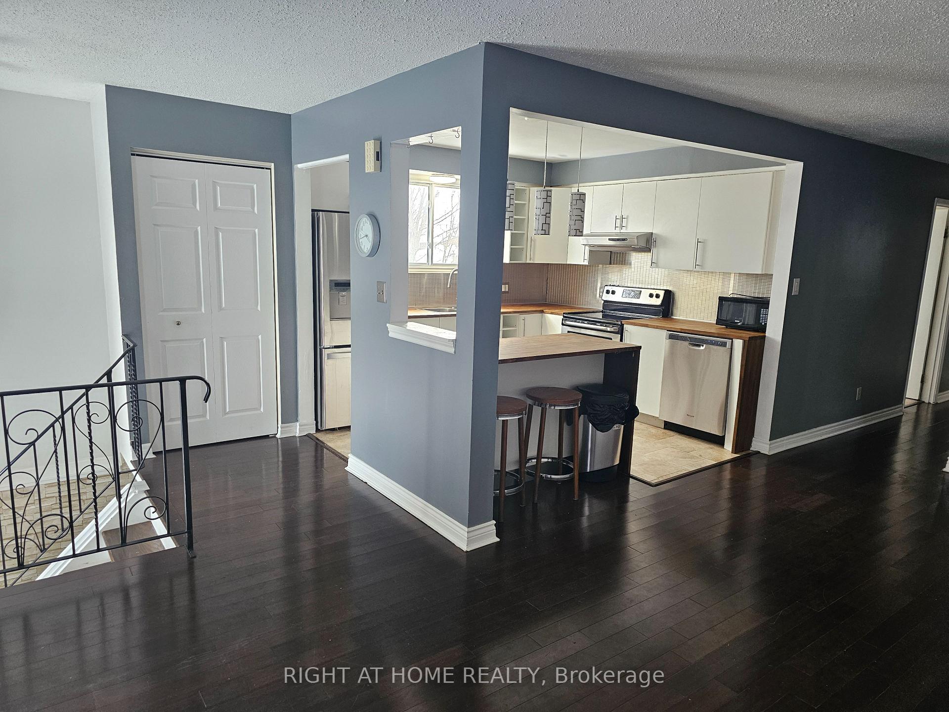 Photo 9 of 243 Mclellan Court, Kingston, East Gardiners Rd — HOMEH