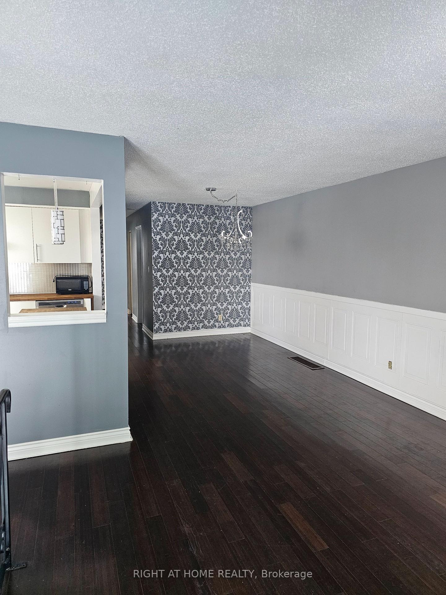 Photo 11 of 243 Mclellan Court, Kingston, East Gardiners Rd — HOMEH