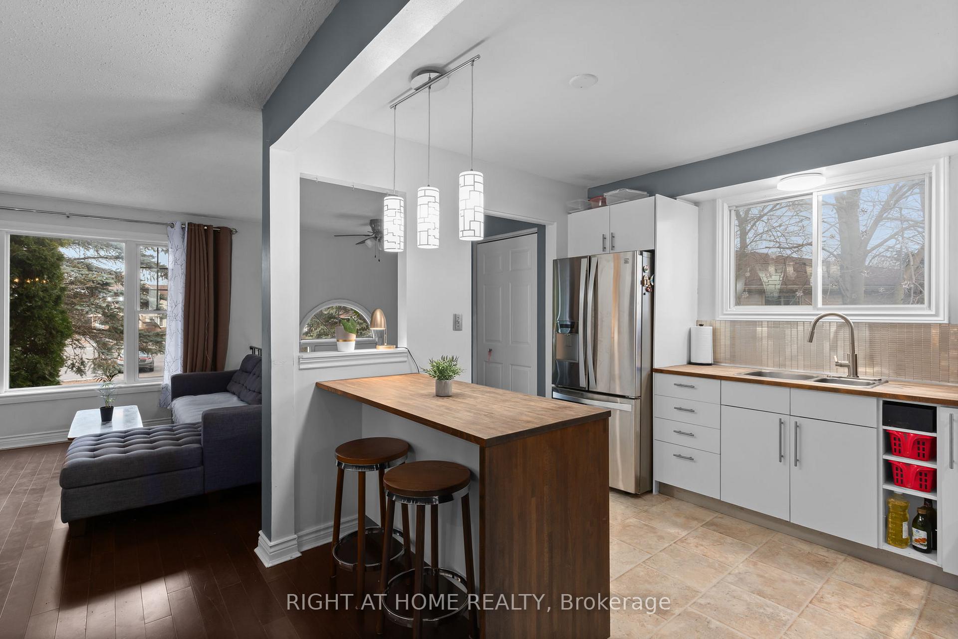 Photo 13 of 243 Mclellan Court, Kingston, East Gardiners Rd — HOMEH