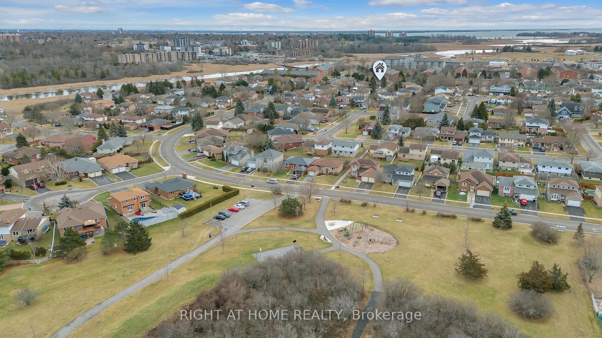 Photo 25 of 243 Mclellan Court, Kingston, East Gardiners Rd — HOMEH