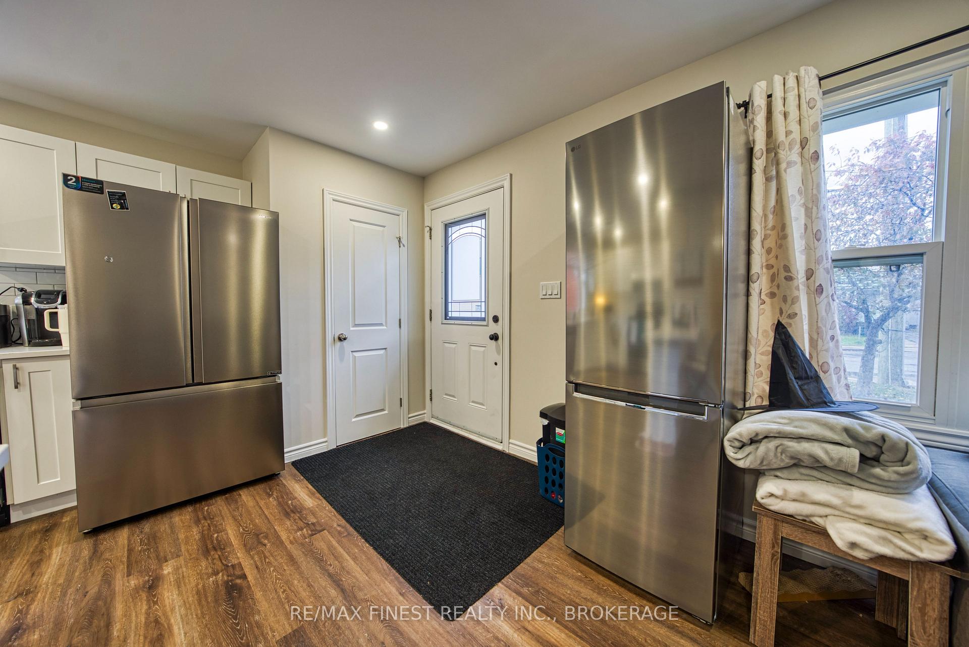 Photo 2 of 430 Macdonnell Street, Kingston, Central City East — HOMEH