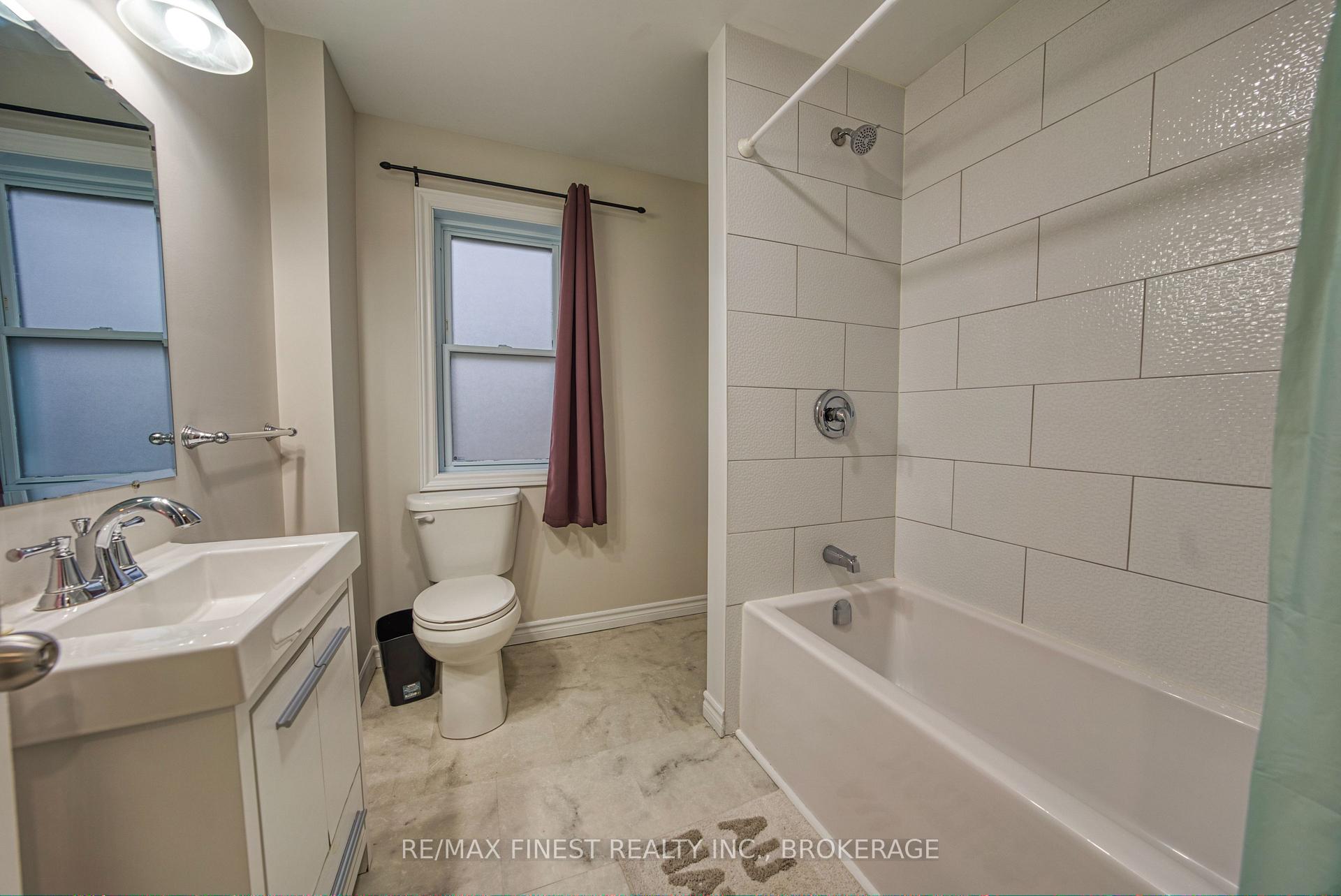 Photo 10 of 430 Macdonnell Street, Kingston, Central City East — HOMEH