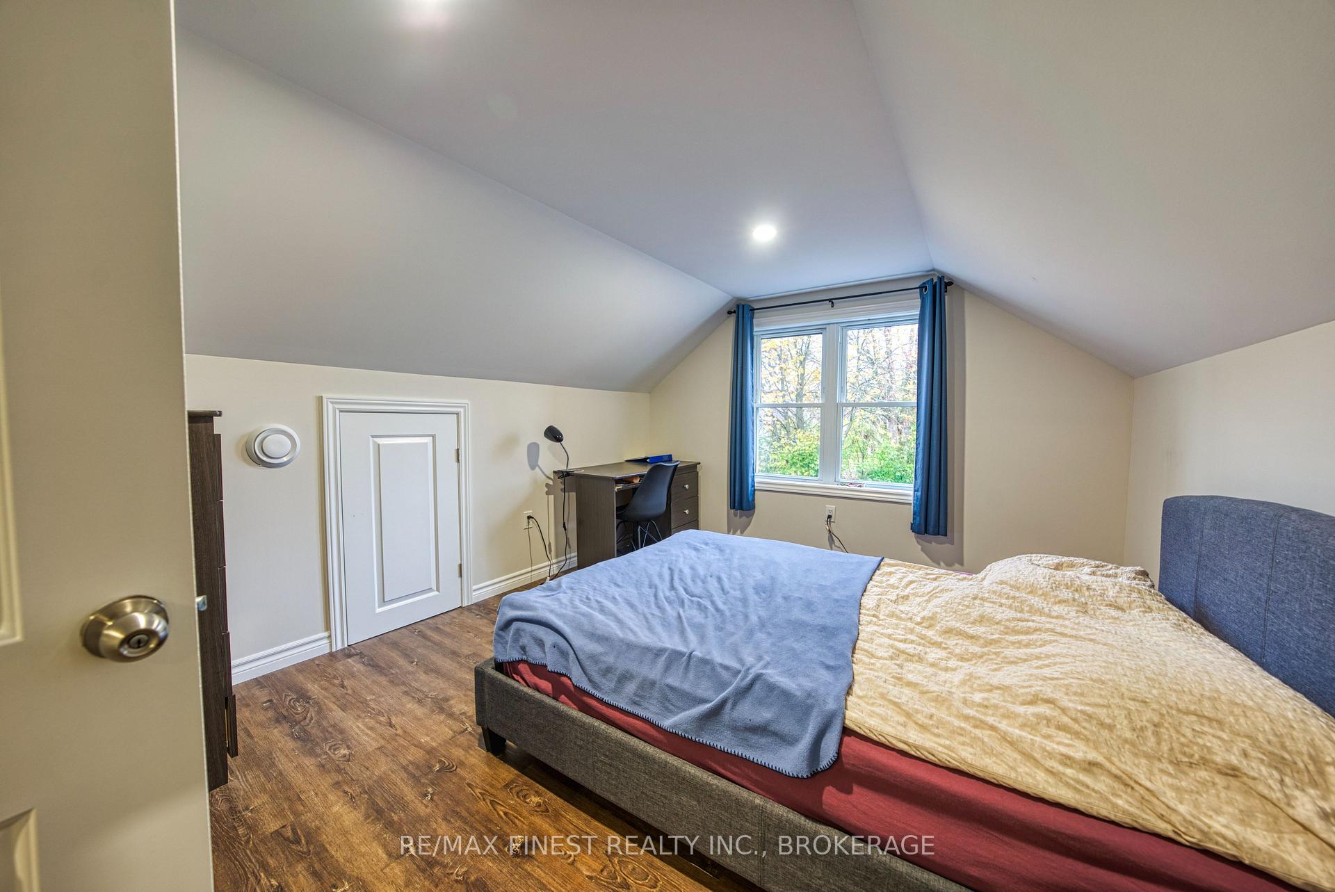 Photo 18 of 430 Macdonnell Street, Kingston, Central City East — HOMEH