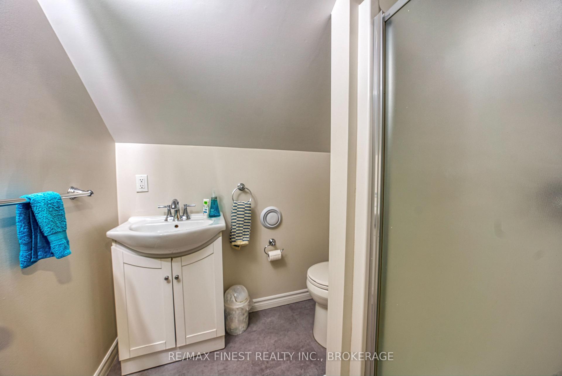 Photo 19 of 430 Macdonnell Street, Kingston, Central City East — HOMEH