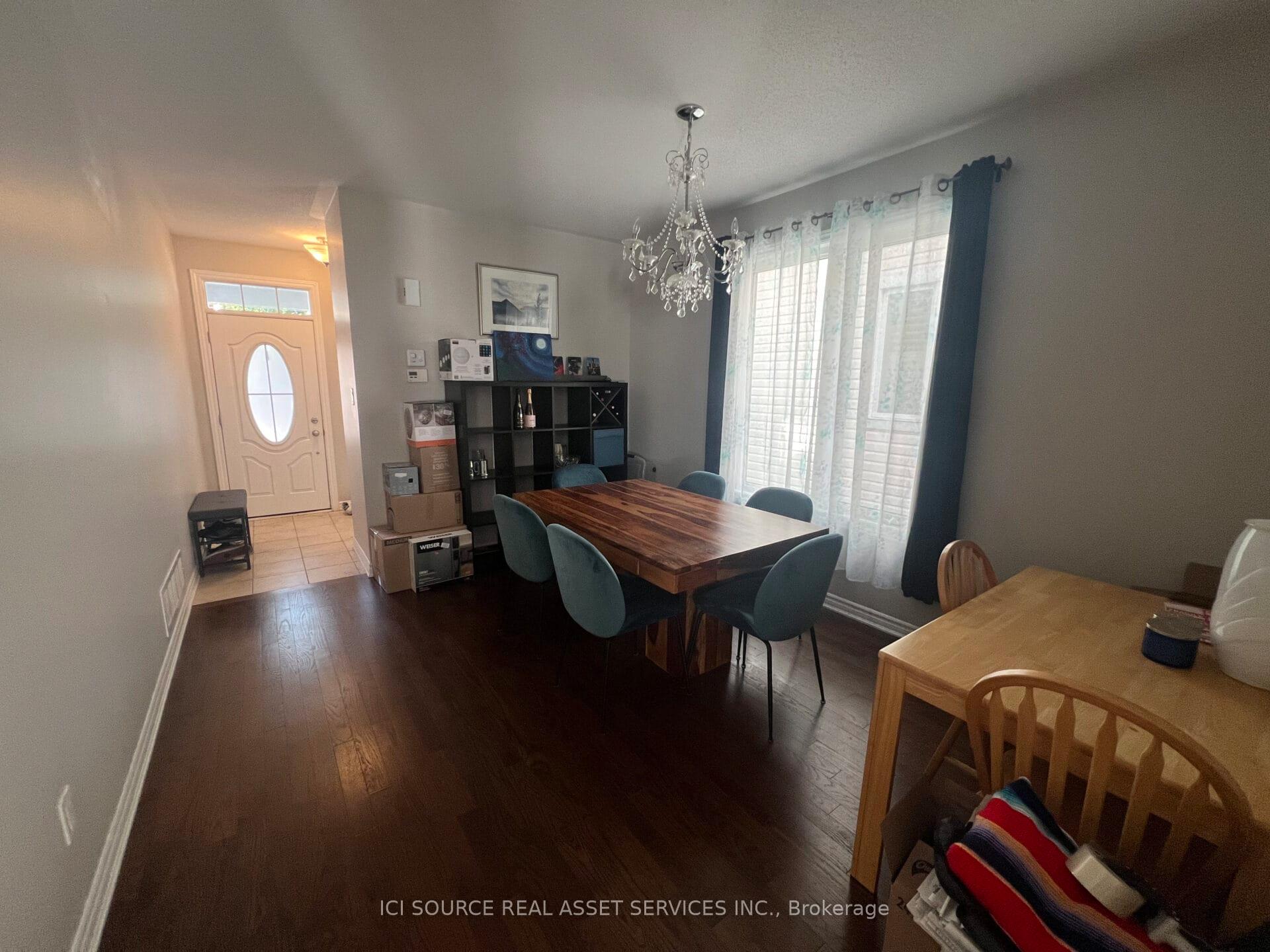 Photo 3 of 151 Lily Pond Street, Ottawa, Kanata - Emerald Meadows/Trailwest — HOMEH
