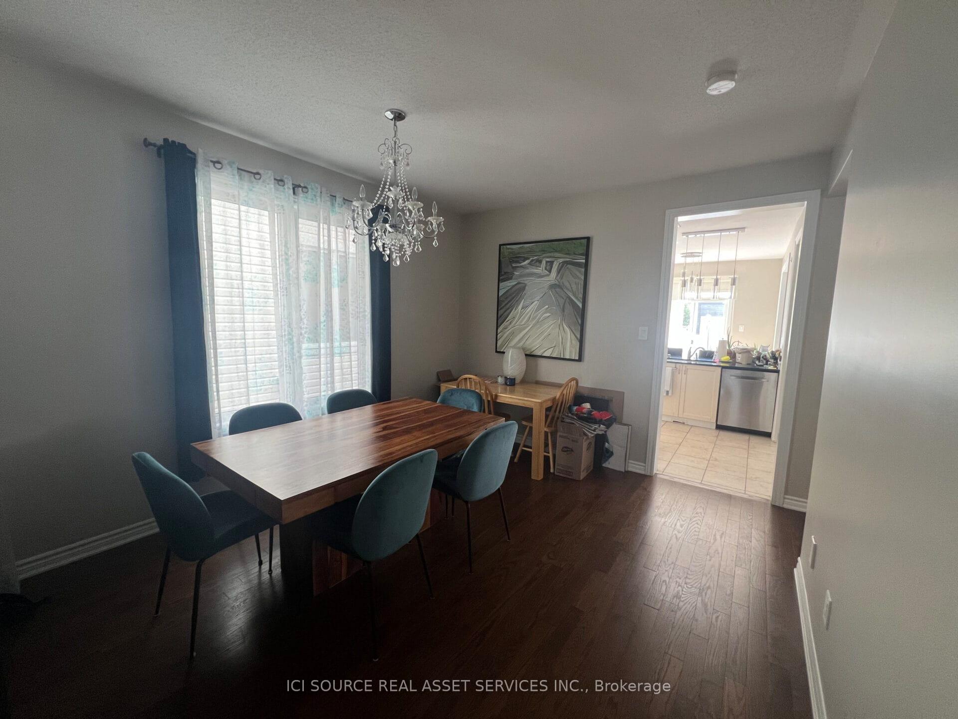 Photo 4 of 151 Lily Pond Street, Ottawa, Kanata - Emerald Meadows/Trailwest — HOMEH