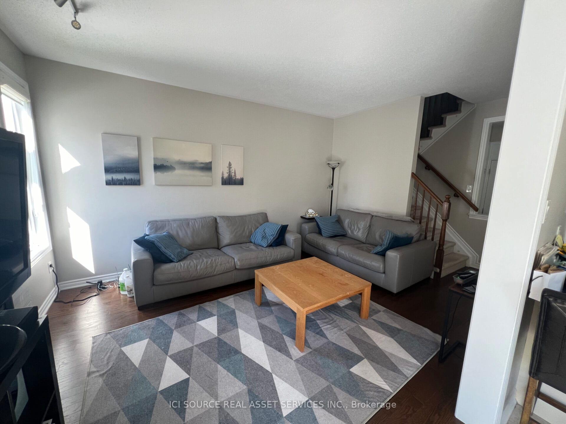 Photo 6 of 151 Lily Pond Street, Ottawa, Kanata - Emerald Meadows/Trailwest — HOMEH