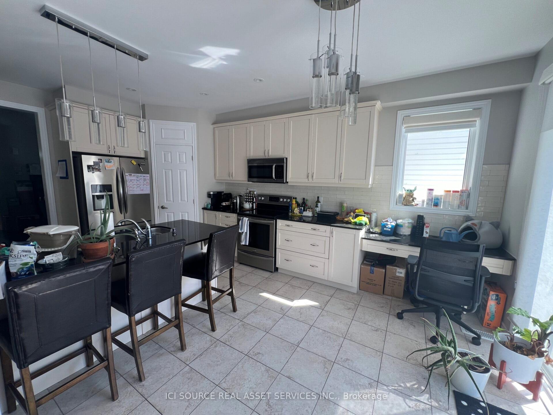 Photo 7 of 151 Lily Pond Street, Ottawa, Kanata - Emerald Meadows/Trailwest — HOMEH