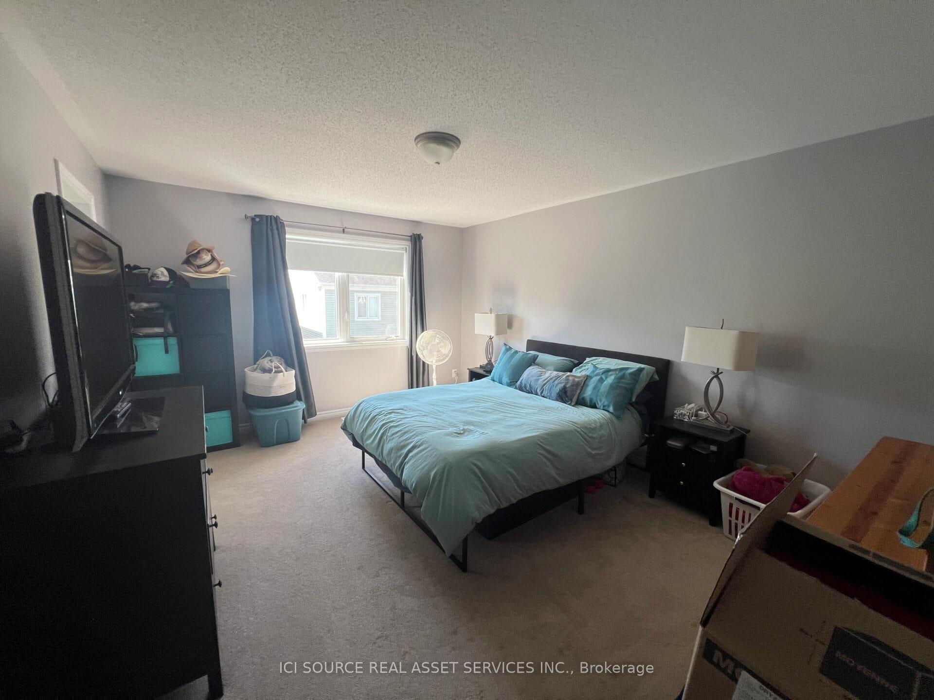 Photo 12 of 151 Lily Pond Street, Ottawa, Kanata - Emerald Meadows/Trailwest — HOMEH
