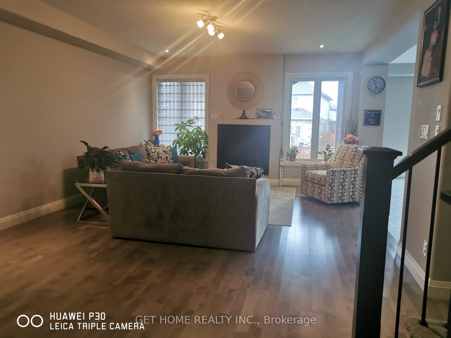 Photo 4 of 14 River Ridge Street, Kitchener — HOMEH
