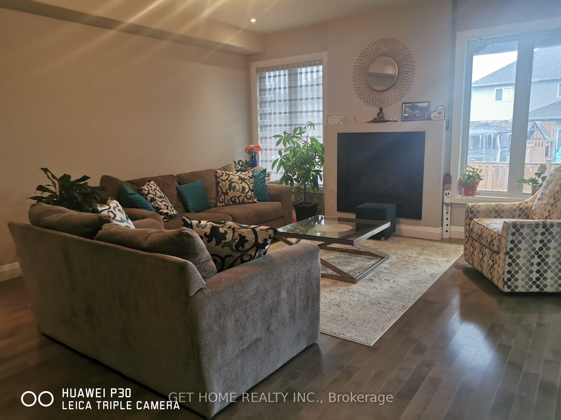 Photo 6 of 14 River Ridge Street, Kitchener — HOMEH