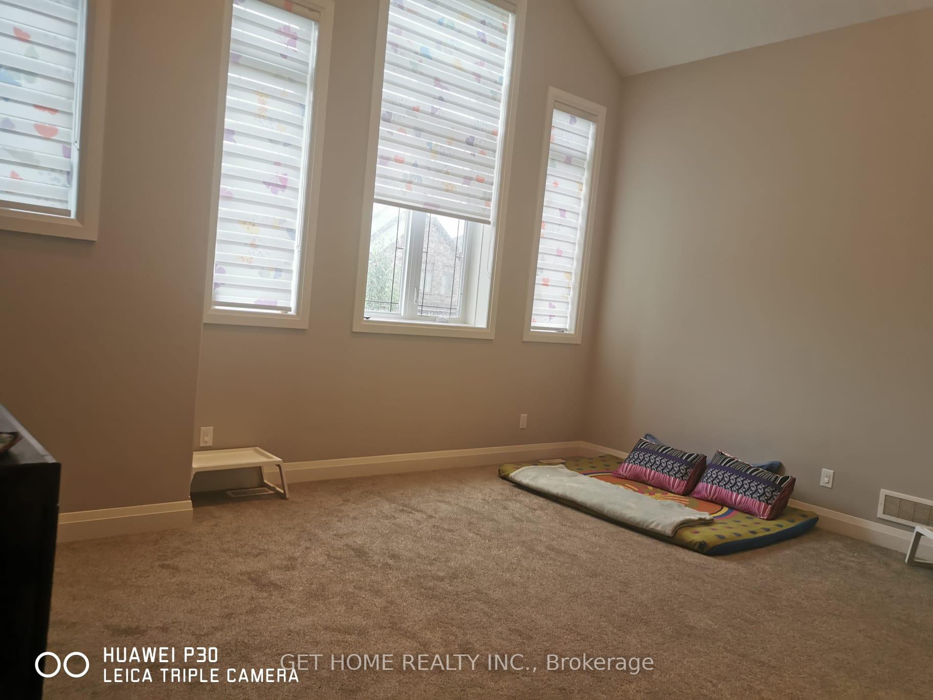Photo 17 of 14 River Ridge Street, Kitchener — HOMEH