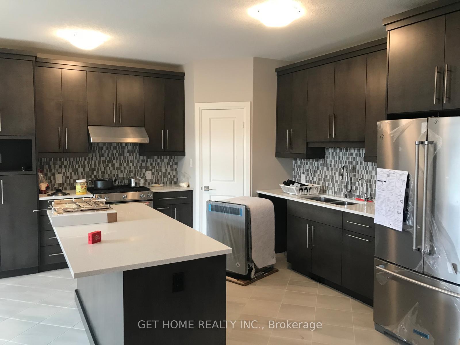 Photo 21 of 14 River Ridge Street, Kitchener — HOMEH