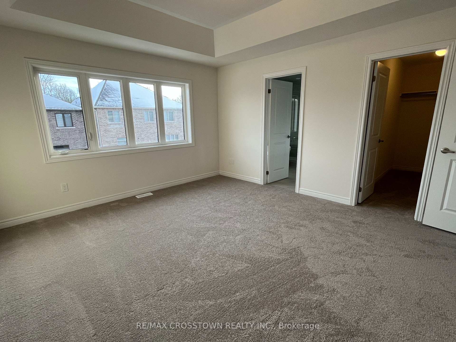 Photo 7 of 1347 Davis Loop, Innisfil, Lefroy — HOMEH