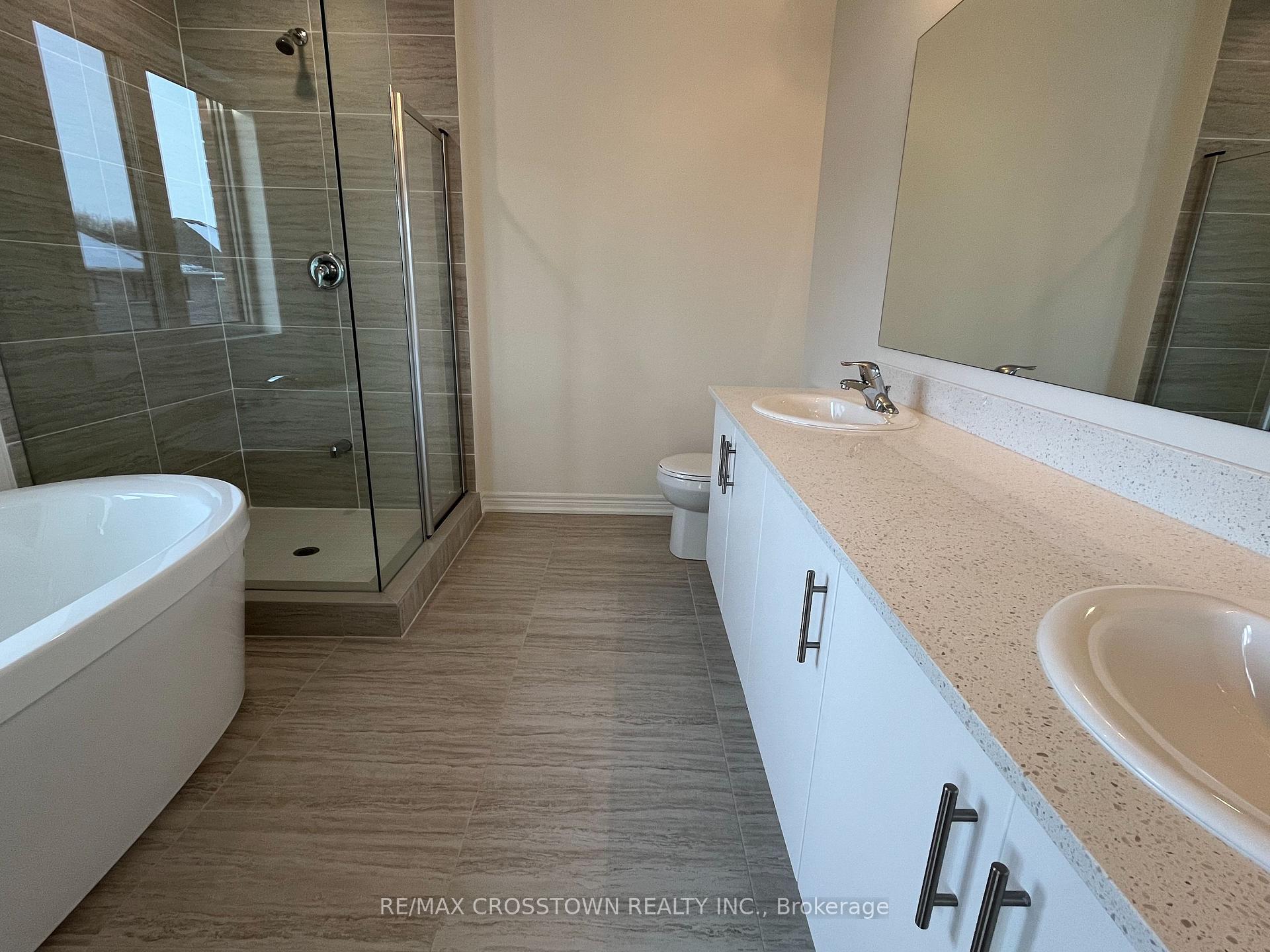 Photo 10 of 1347 Davis Loop, Innisfil, Lefroy — HOMEH