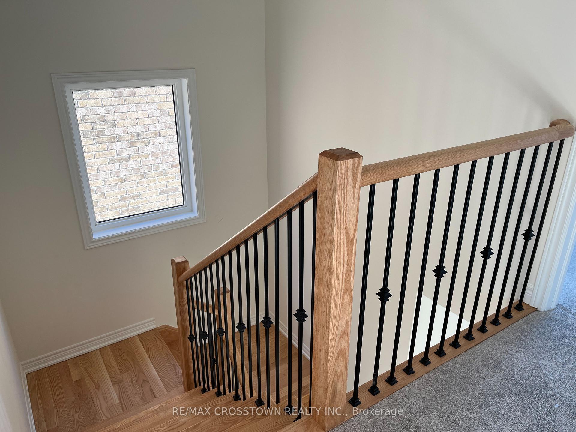 Photo 18 of 1347 Davis Loop, Innisfil, Lefroy — HOMEH