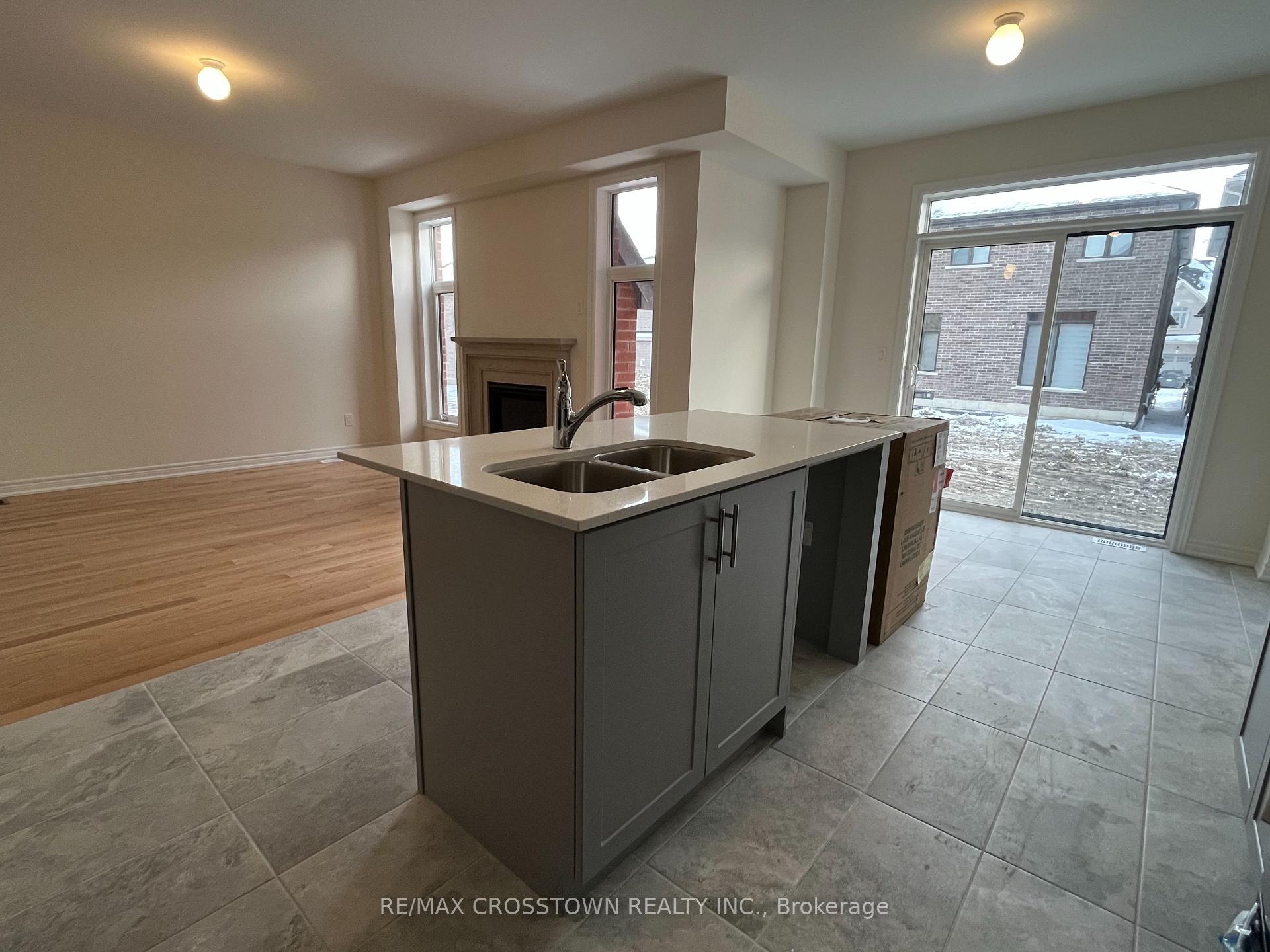 Photo 26 of 1347 Davis Loop, Innisfil, Lefroy — HOMEH