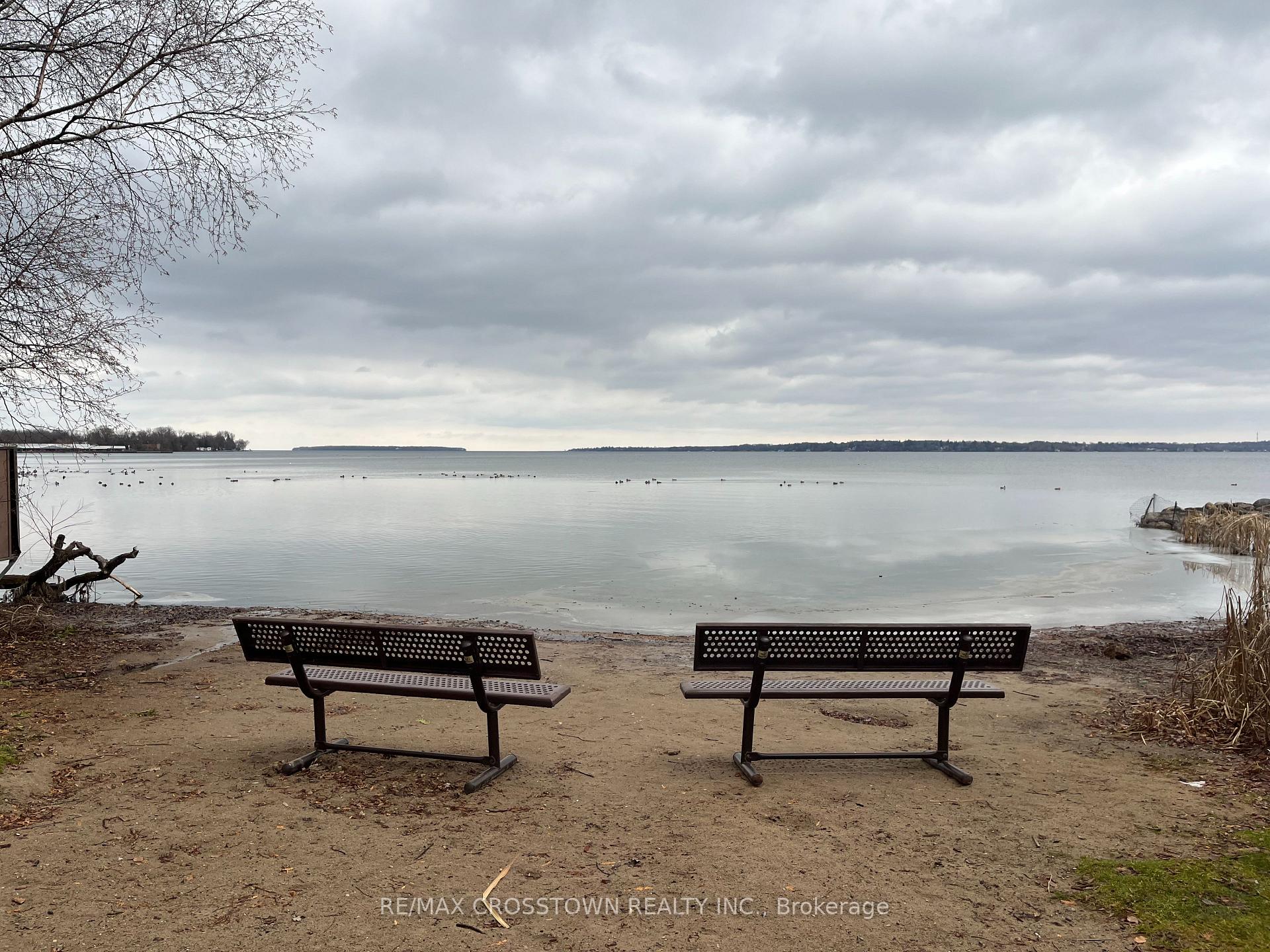 Photo 29 of 1347 Davis Loop, Innisfil, Lefroy — HOMEH