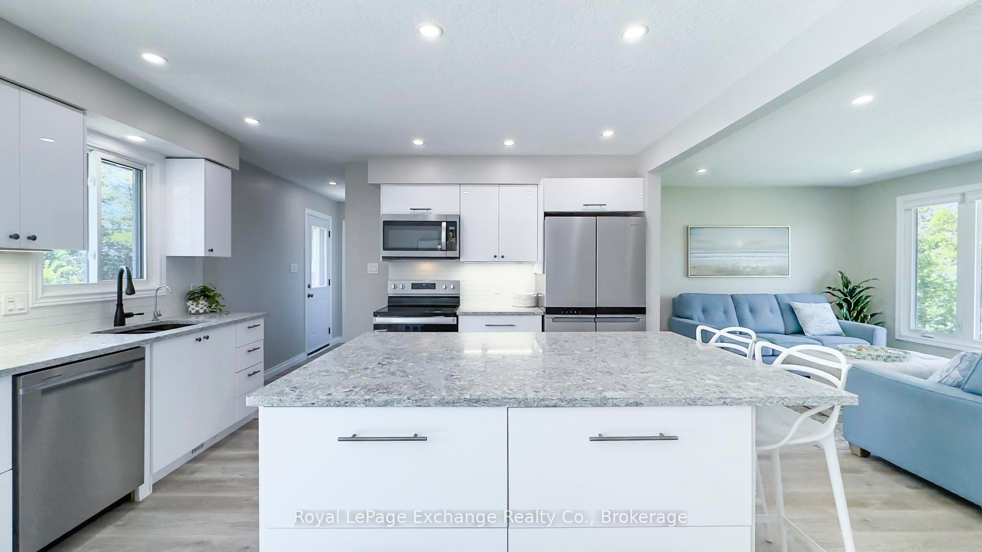 Photo 17 of 176 Nelson Street, Kincardine — HOMEH